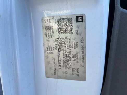 Used 2020 Chevrolet Express 2500 w/ Driver Convenience Package RWD image 31