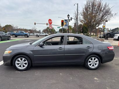 Used 2010 Toyota Camry LE
