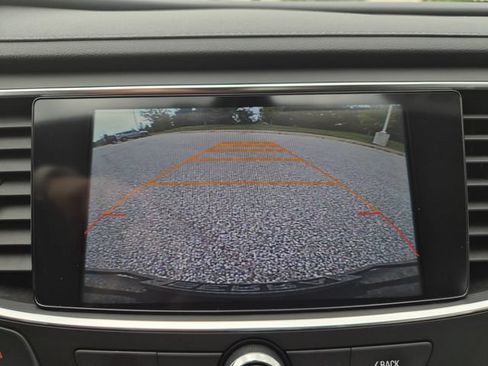 Used 2017 Buick LaCrosse Essence FWD image 24