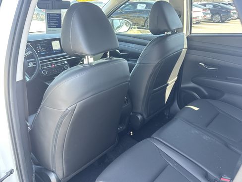 Used 2025 Hyundai Tucson SEL image 19