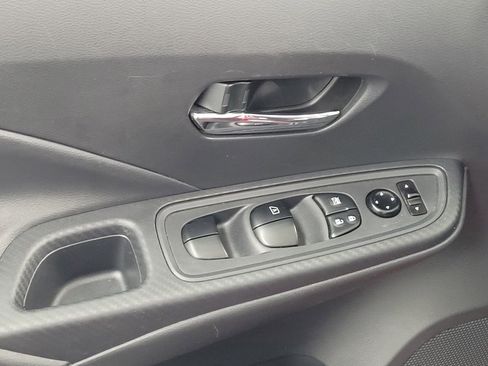 Used 2024 Nissan Versa SV w/ Trunk Package FWD image 27