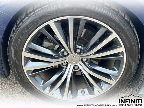 Used 2019 INFINITI Q60 3.0t Luxe w/ Essential Package image 11