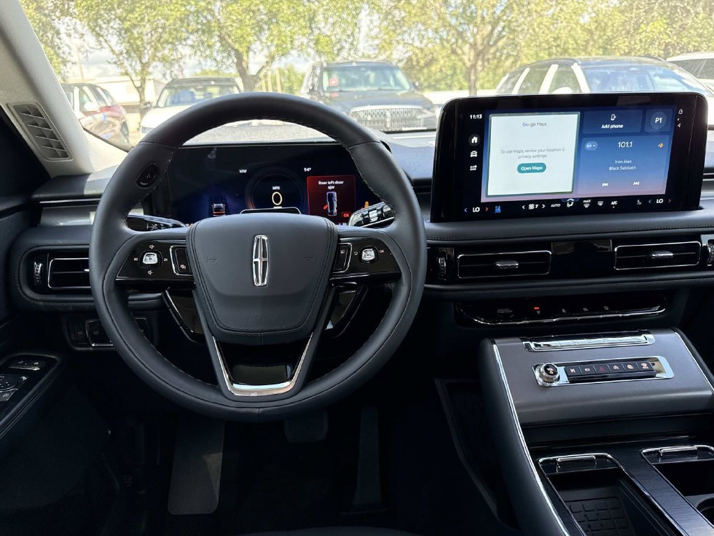 New 2026 Lincoln Aviator 2WD image 17