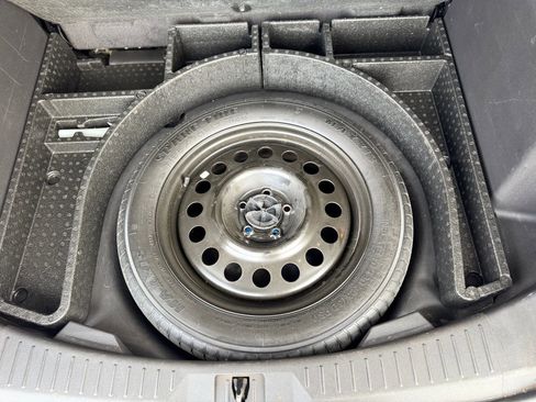 Used 2013 Ford Escape SEL image 16