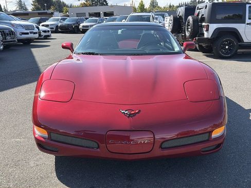 Used 1999 Chevrolet Corvette Coupe w/ Roof Pkg RWD image 14