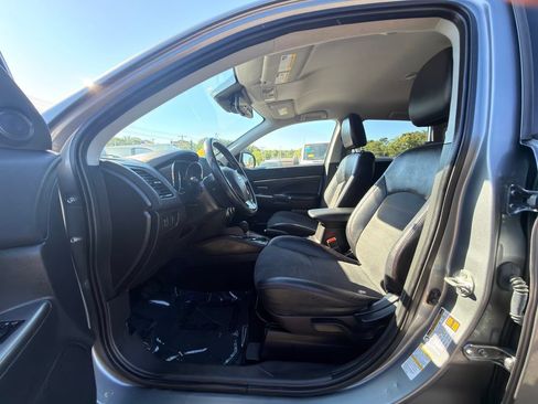 Used 2023 Mitsubishi Outlander Sport SE AWD/4WD image 22
