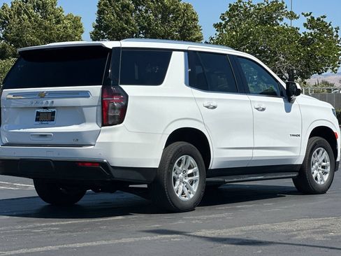 Used 2024 Chevrolet Tahoe LT RWD image 4