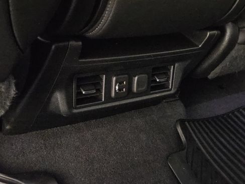 Used 2019 Chevrolet Silverado 1500 LT w/ Texas Edition RWD image 26