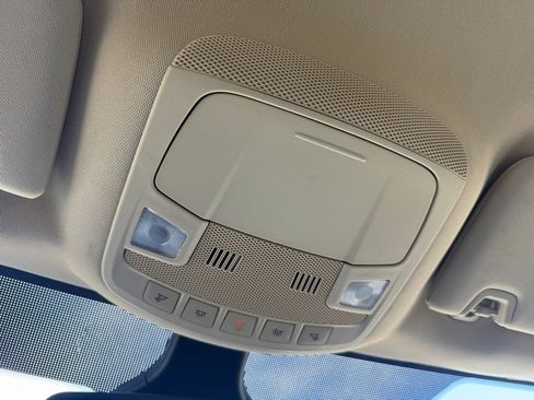 Used 2022 Ford Edge SEL image 35