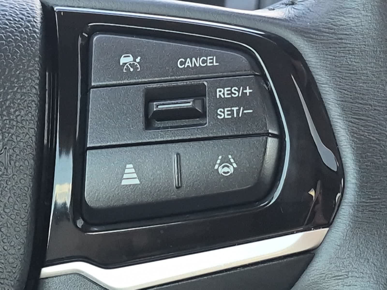 Used 2025 Honda Odyssey EX-L image 26