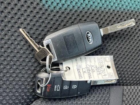 Used 2019 Kia Optima LX FWD image 29