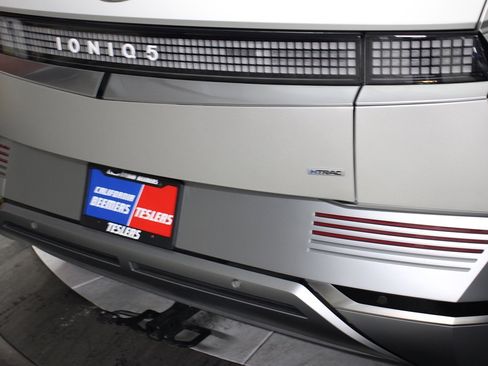 Used 2023 Hyundai Ioniq 5 Limited image 3