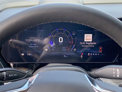 New 2025 Chevrolet Suburban Premier image 17