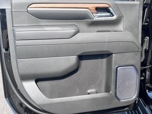 New 2026 Chevrolet Silverado 2500 High Country w/ High Country Premium Package AWD/4WD image 40