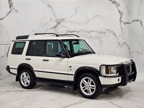 Used 2003 Land Rover Discovery SE image 4