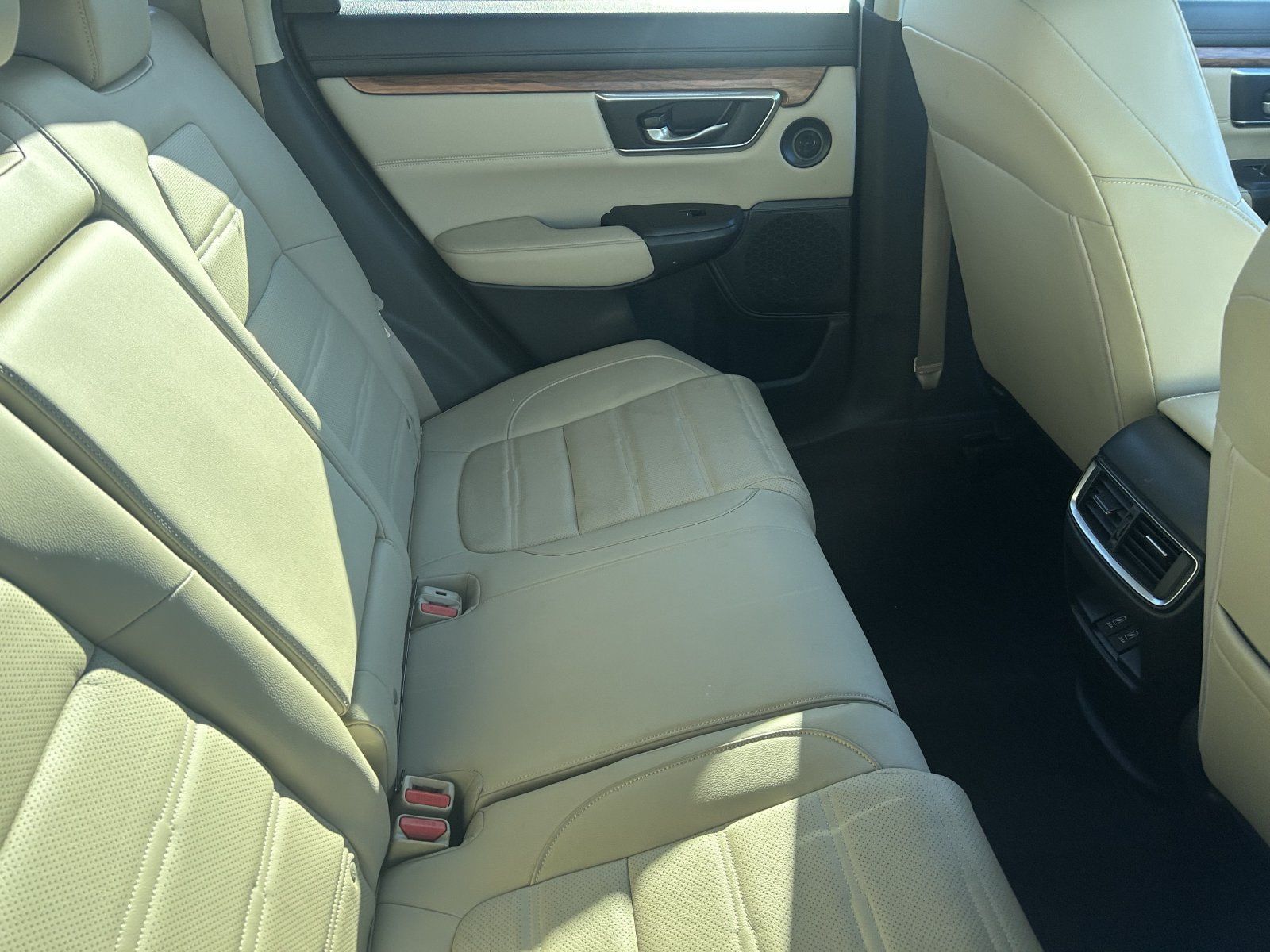 Used 2019 Honda CR-V Touring image 12