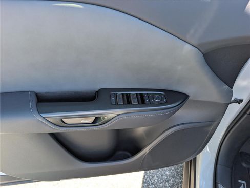 New 2026 Lexus RZ 450e AWD image 15