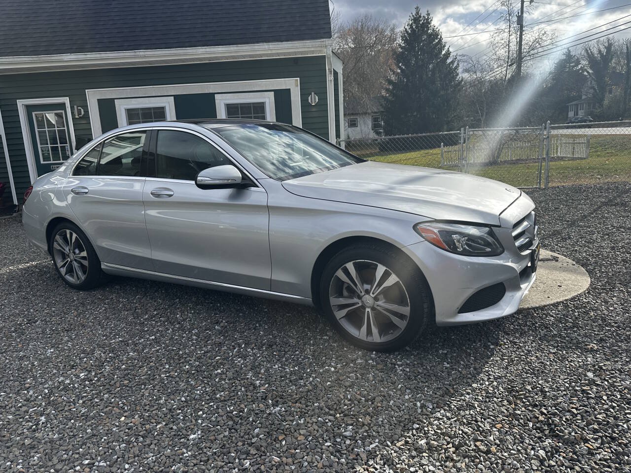 Used 2015 Mercedes-Benz C 300 4MATIC Sedan image 2