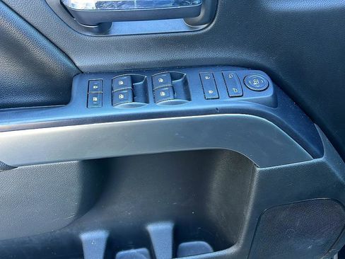 Used 2015 Chevrolet Silverado 1500 LT image 17