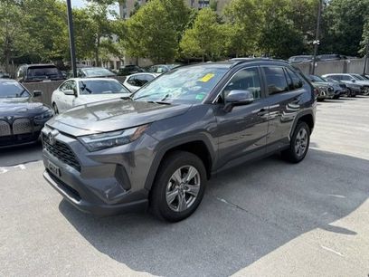 Used 2022 Toyota RAV4 XLE