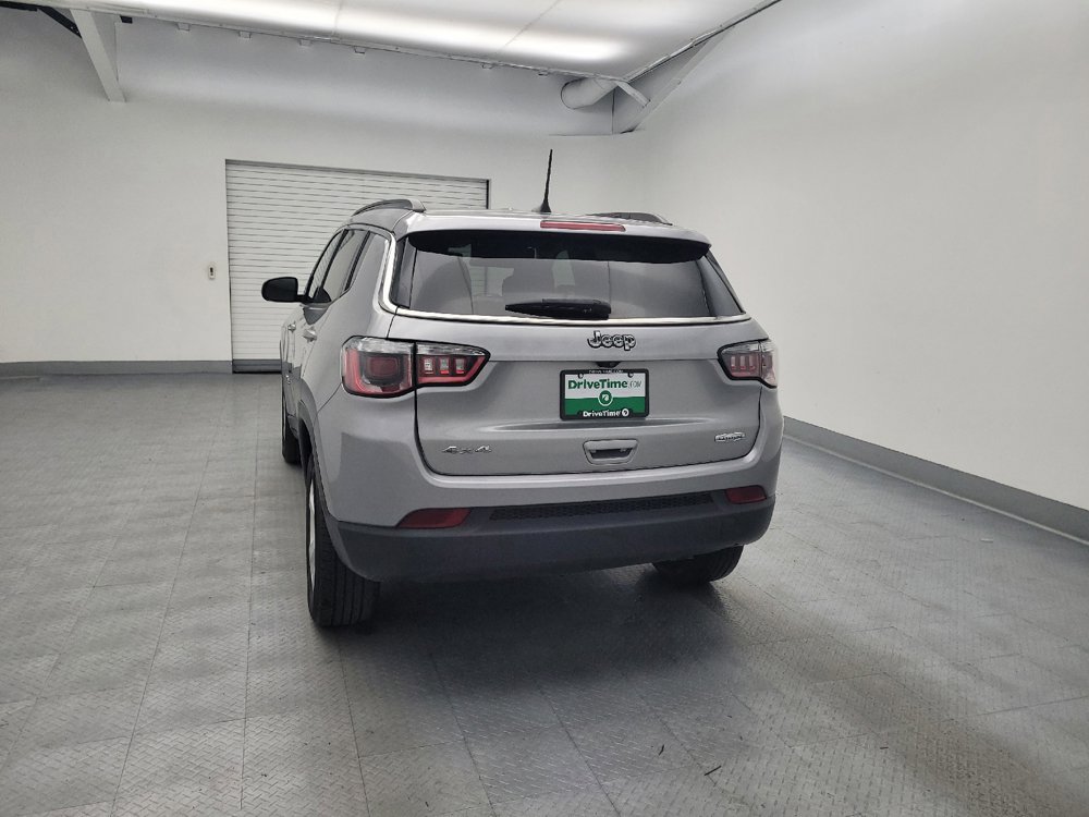 Used 2019 Jeep Compass Latitude AWD/4WD image 6
