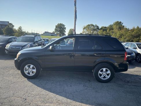 Used 2008 Kia Sorento 2WD image 3