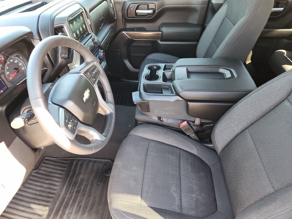 Used 2020 Chevrolet Silverado 1500 LT w/ Texas Edition AWD/4WD image 16