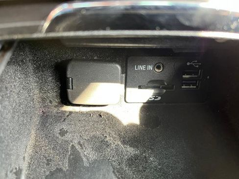 Used 2015 Lincoln MKC FWD w/ Equipment Group 101A Select image 33