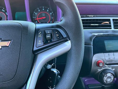 Used 2013 Chevrolet Camaro LS RWD image 18