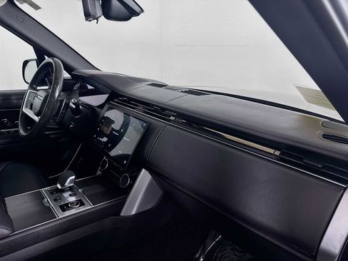 Used 2023 Land Rover Range Rover First Edition image 31
