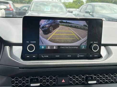 Used 2024 Honda Accord EX image 17