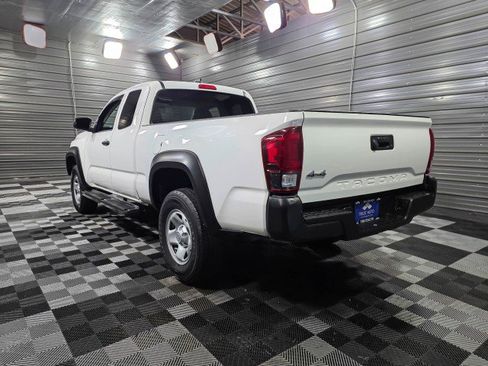 Used 2021 Toyota Tacoma SR image 7