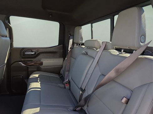 Used 2021 GMC Sierra 1500 SLT w/ SLT Premium Package image 10