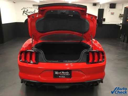 Used 2018 Ford Mustang GT Premium w/ Equipment Group 401A image 12