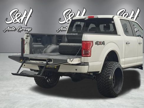 Used 2016 Ford F150 Platinum w/ Equipment Group 701A Luxury image 32