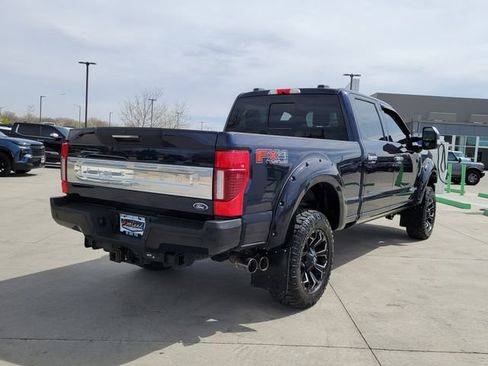 Certified 2022 Ford F350 Platinum w/ FX4 Off-Road Package AWD/4WD image 3