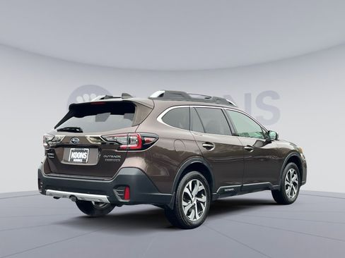 Used 2021 Subaru Outback Touring XT AWD/4WD image 8