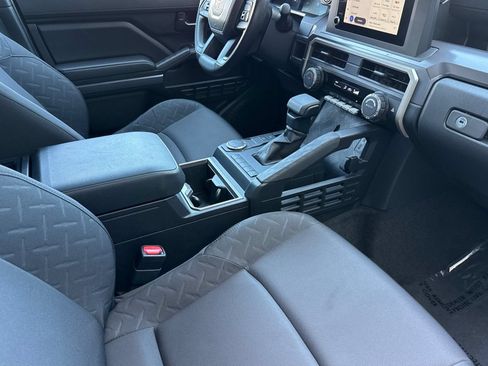 Certified 2026 Toyota Tacoma SR5 RWD image 20