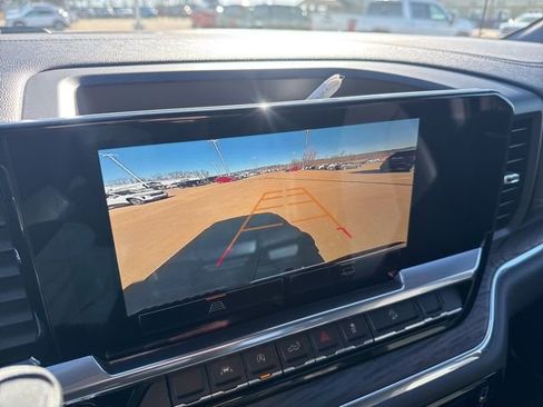 Used 2023 GMC Sierra 1500 SLT image 62