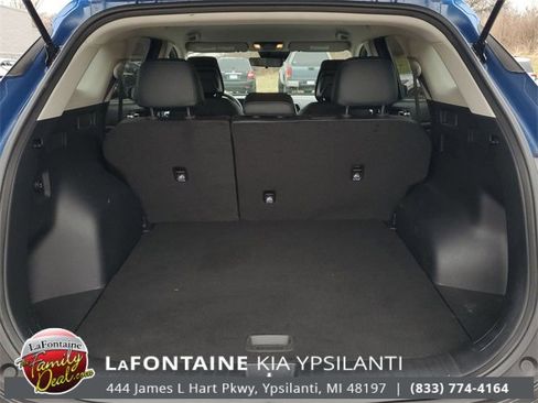 Certified 2025 Kia Sportage EX image 48