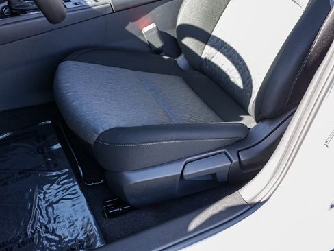 New 2026 Nissan Sentra SV image 18