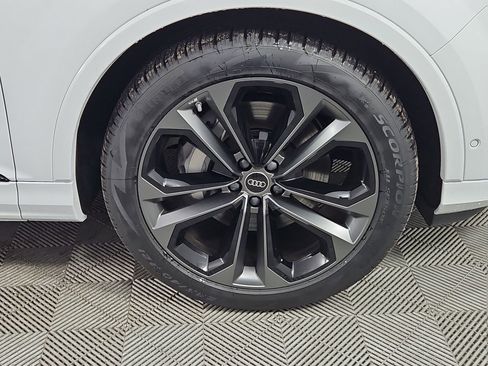 New 2026 Audi Q7 3.0T Premium Plus image 10