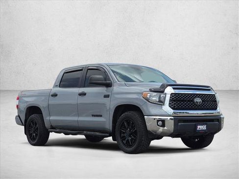 Used 2021 Toyota Tundra SR5 RWD image 3