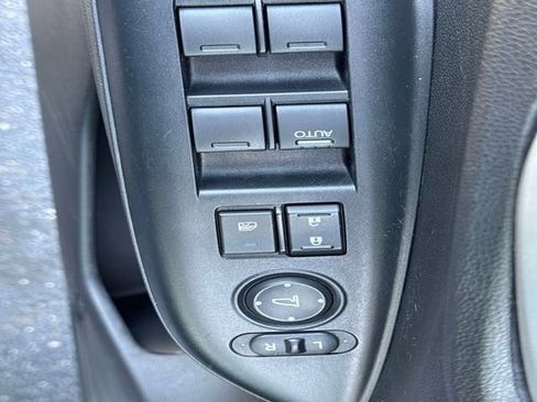 Used 2020 Honda Fit EX image 30