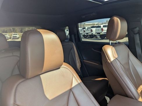 Used 2023 Lincoln Nautilus Reserve image 20