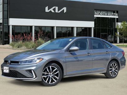 Used 2025 Volkswagen Jetta SE