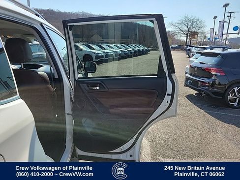 Used 2018 Subaru Forester 2.5i Touring image 47