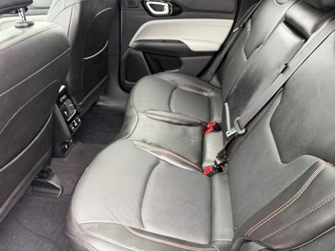 Certified 2022 Jeep Compass Limited w/ Elite Group AWD/4WD image 11