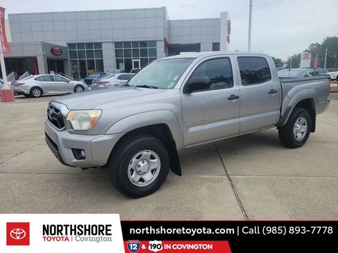 Used 2015 Toyota Tacoma PreRunner image 1