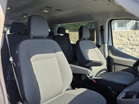Used 2024 Ford Transit 350 XLT RWD image 10